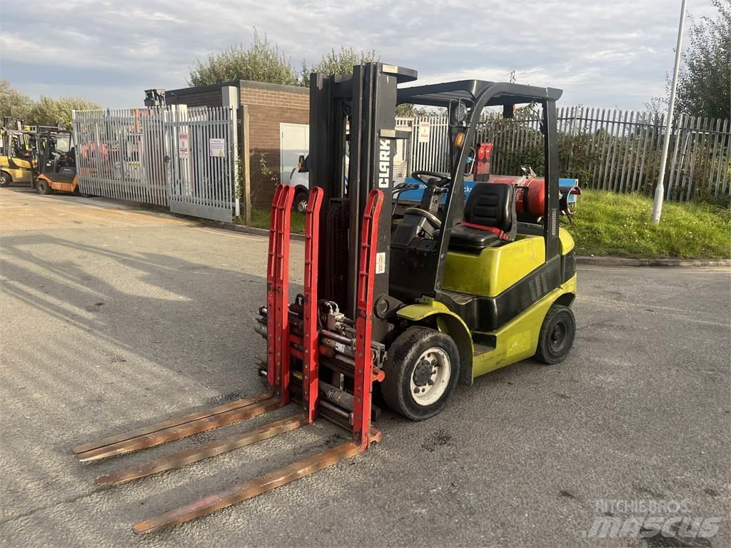 Clark C25G LPG'li forkliftler