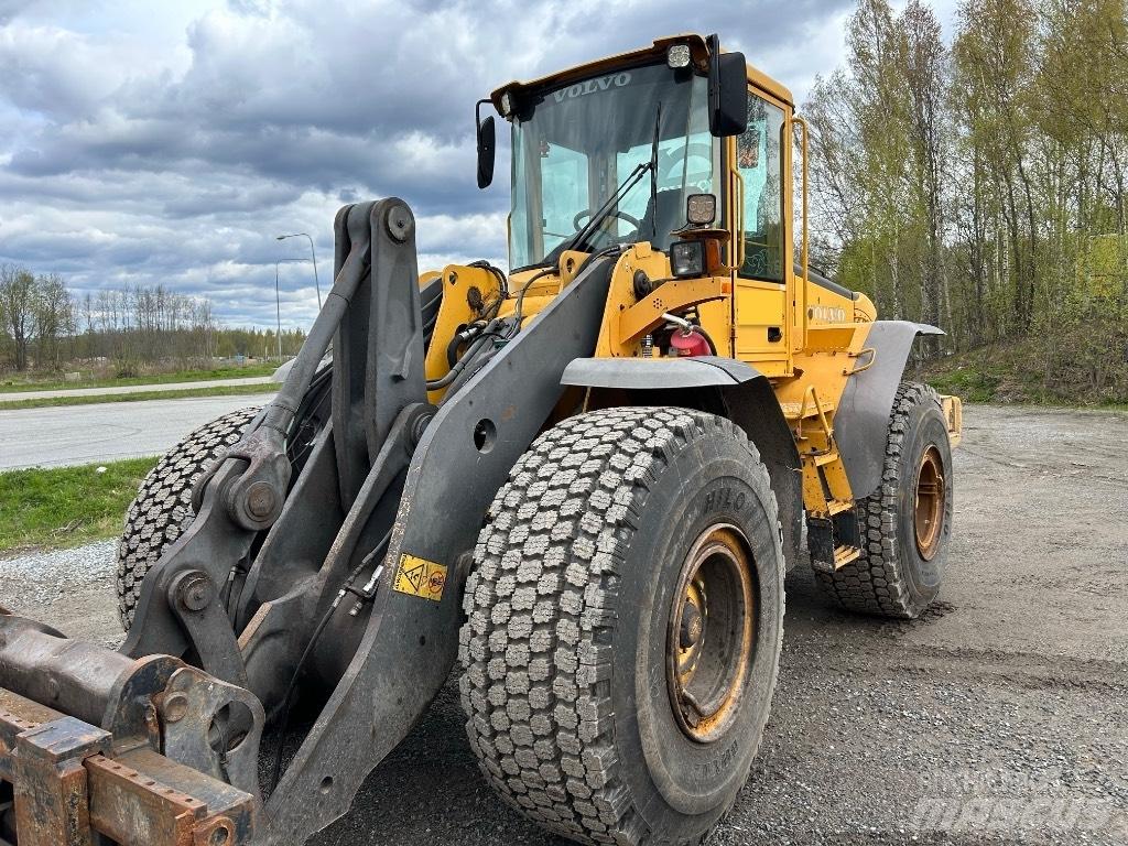 Volvo L 120 E Tekerlekli yükleyiciler
