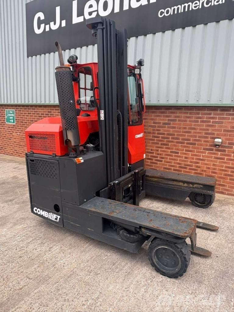 Combilift C 3000 Sideloader - dört yönlü forkliftler