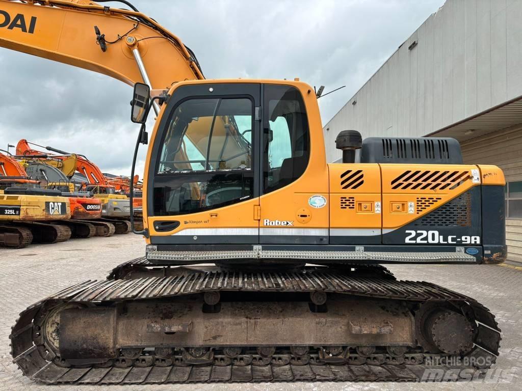 Hyundai 220LC-9A Paletli ekskavatörler