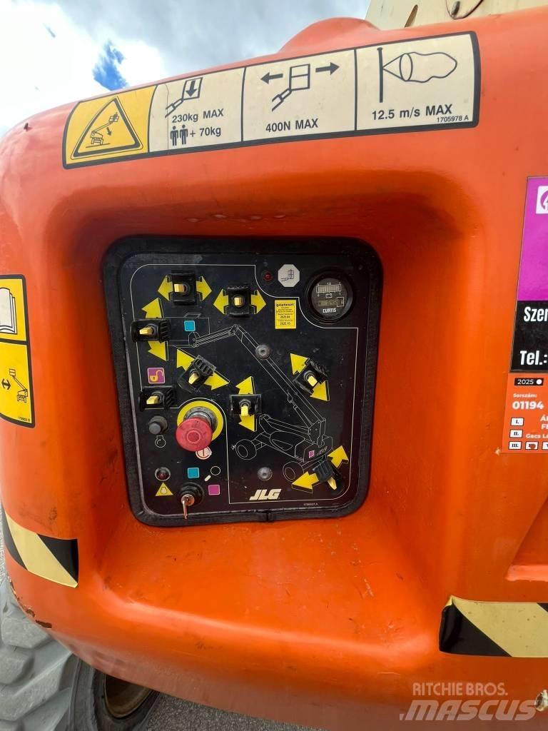 JLG M 600 JP Körüklü personel platformları