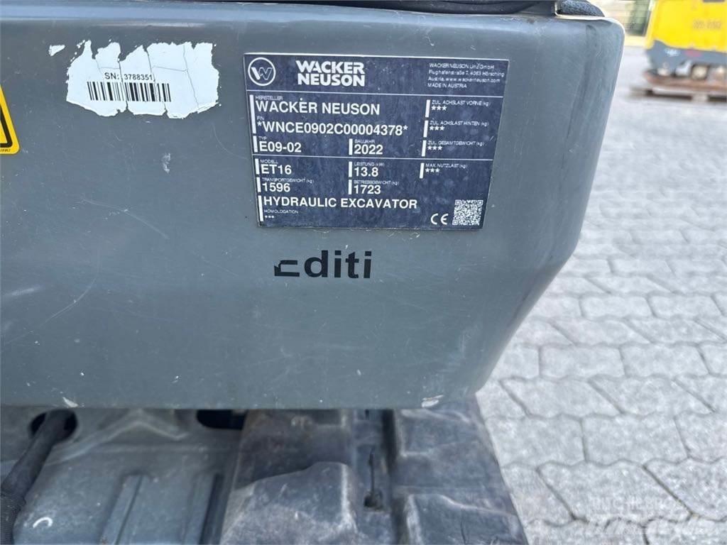 Wacker Neuson ET16 Paletli ekskavatörler