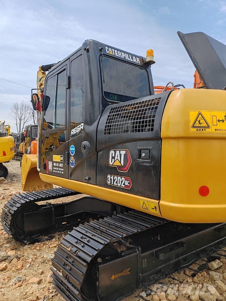 CAT 312 Paletli ekskavatörler