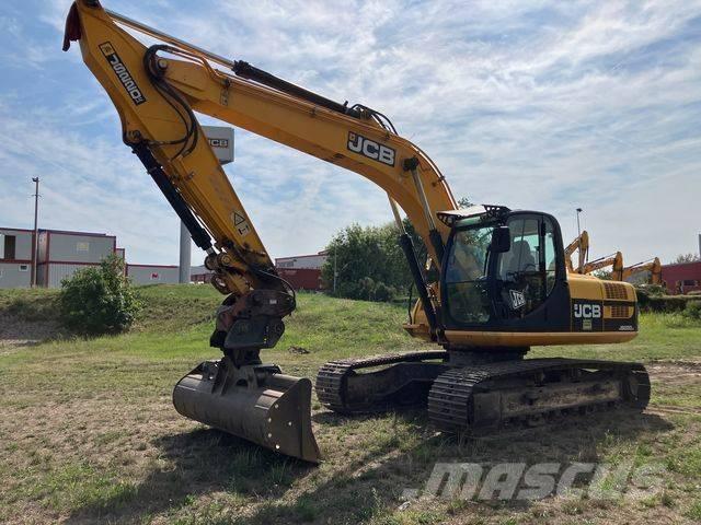 JCB JS 220 LC Paletli ekskavatörler