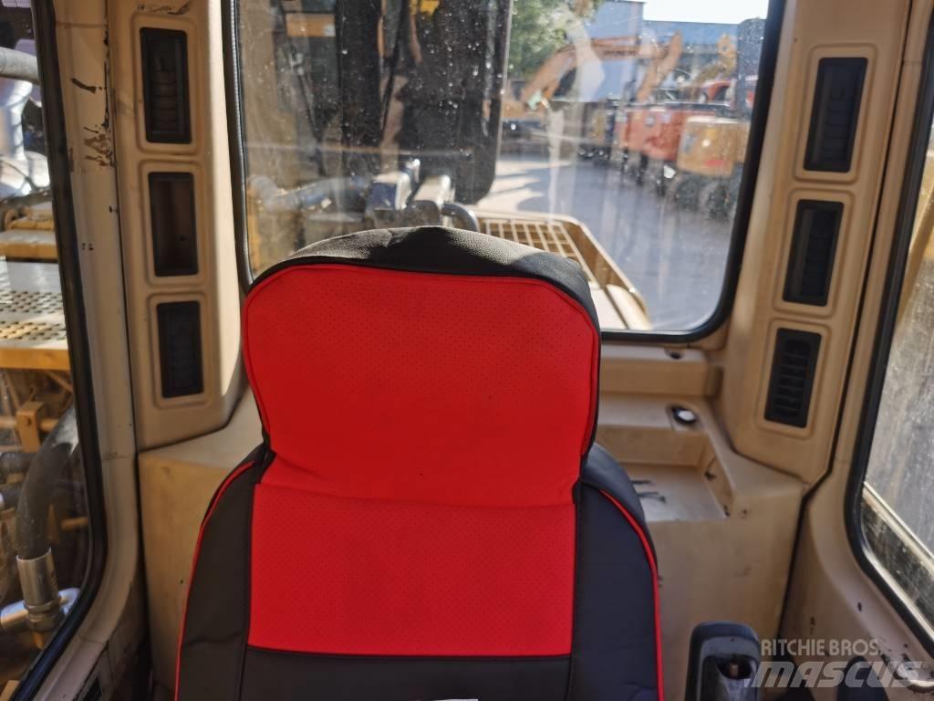 CAT 325 B L Paletli ekskavatörler
