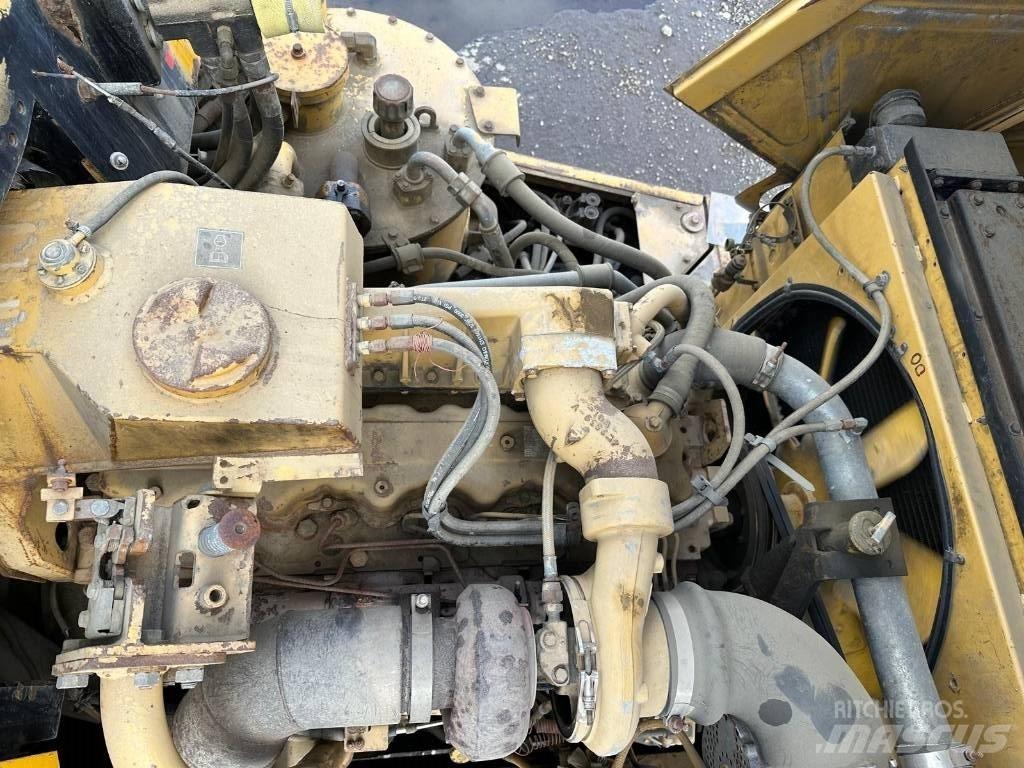 CAT D 300 E Belden kirma kaya kamyonu