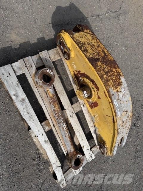 CAT 953 BUCKET LINK Kovalar