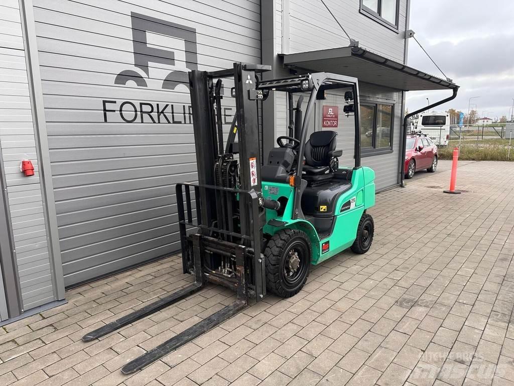 Mitsubishi FD25N3 Dizel forkliftler