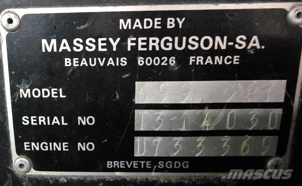 Massey Ferguson 699 Traktörler