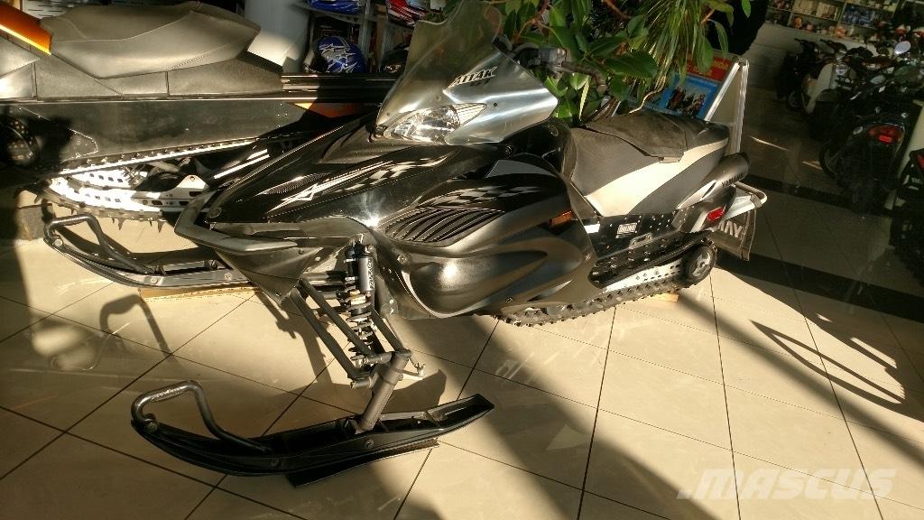 Yamaha Attack GT Kar motosikletleri
