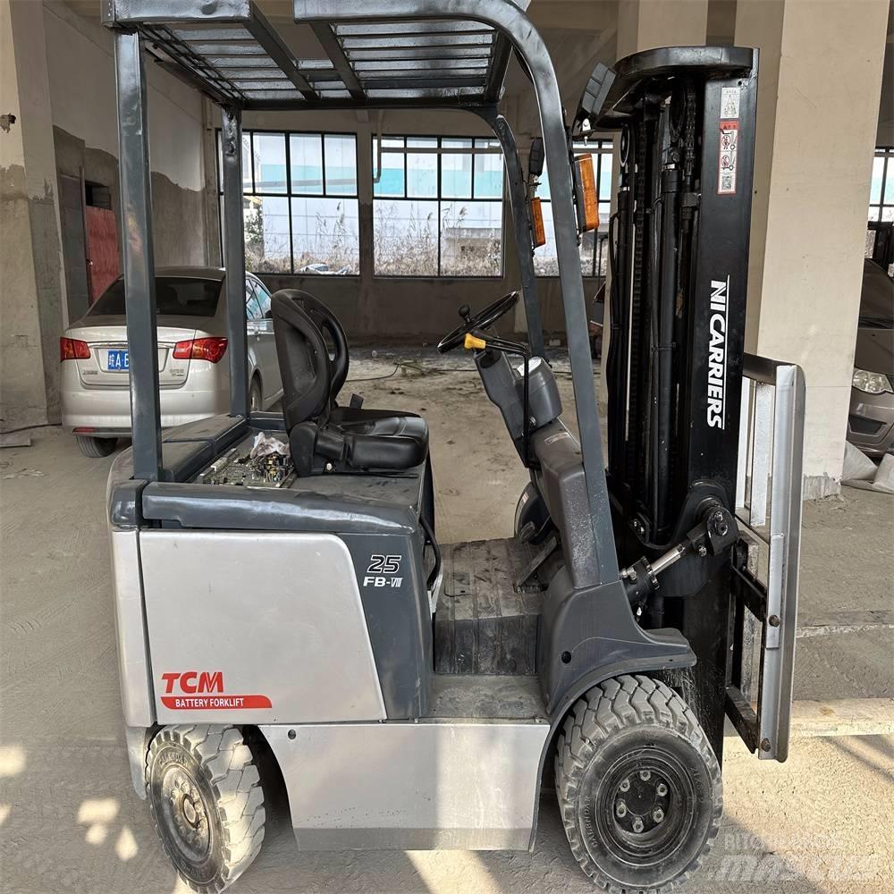 TCM FB25-7 Elektrikli forkliftler