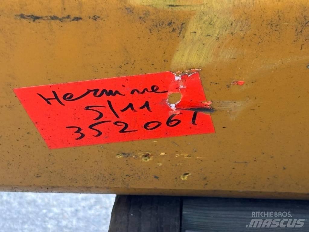 Volvo Tailgate Diger parçalar