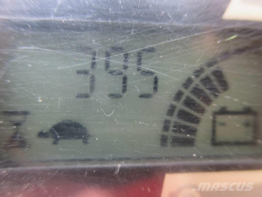 JLG Toucan 8 E Personel Platformları ve Cephe Asansörleri