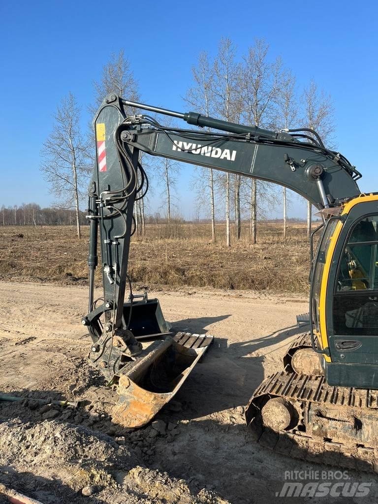 Hyundai HX130ALCR Paletli ekskavatörler