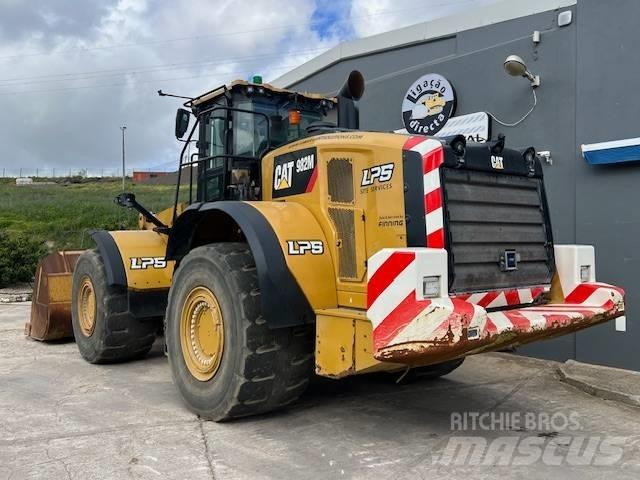 CAT 982 M Tekerlekli yükleyiciler