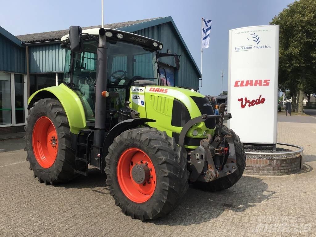 CLAAS Arion 520 CIS Traktörler
