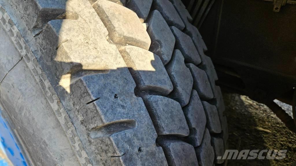 Kato SR250 Arazi Tipi Vinçler (RT)