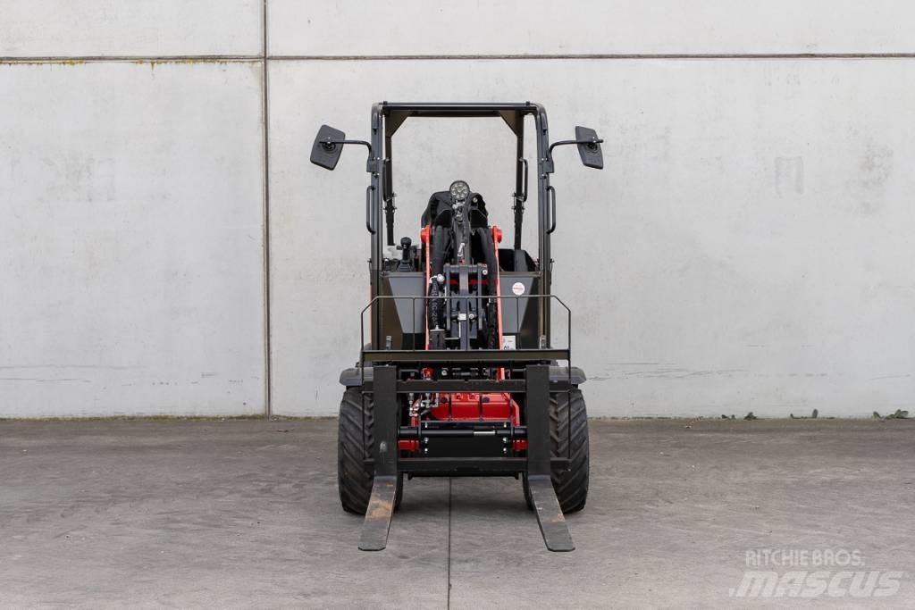 Manitou MLA 2-25 H Mini yükleyiciler