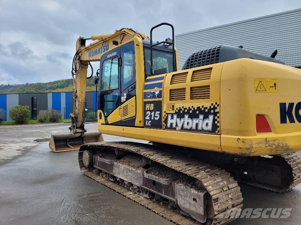 Komatsu HB 215 LC-2 Paletli ekskavatörler