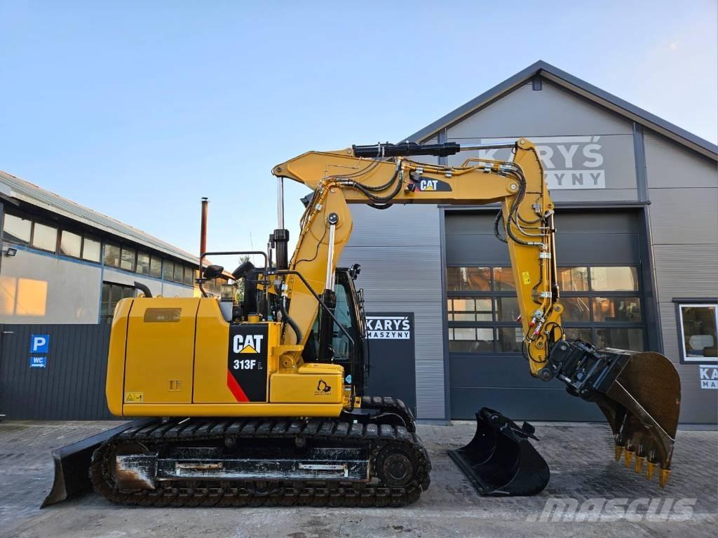 CAT 313 F L Paletli ekskavatörler