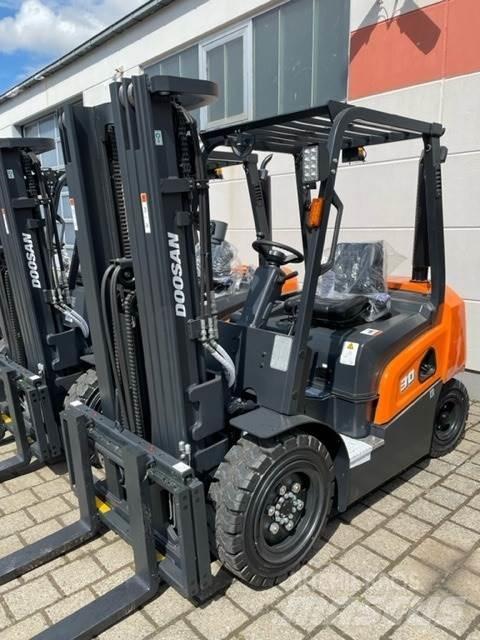 Doosan D30NXP Dizel forkliftler