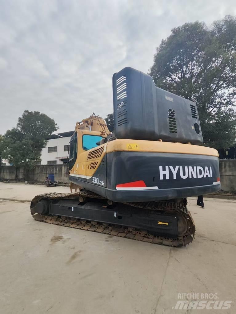 Hyundai 330LC-9S Paletli ekskavatörler