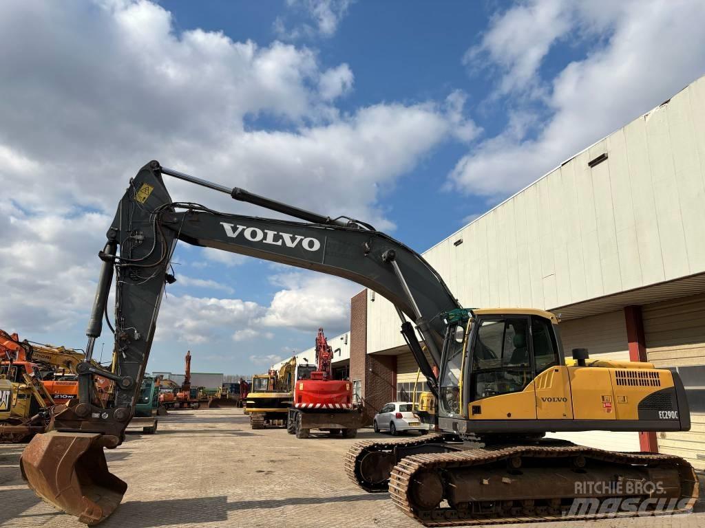 Volvo EC 290CLC Paletli ekskavatörler