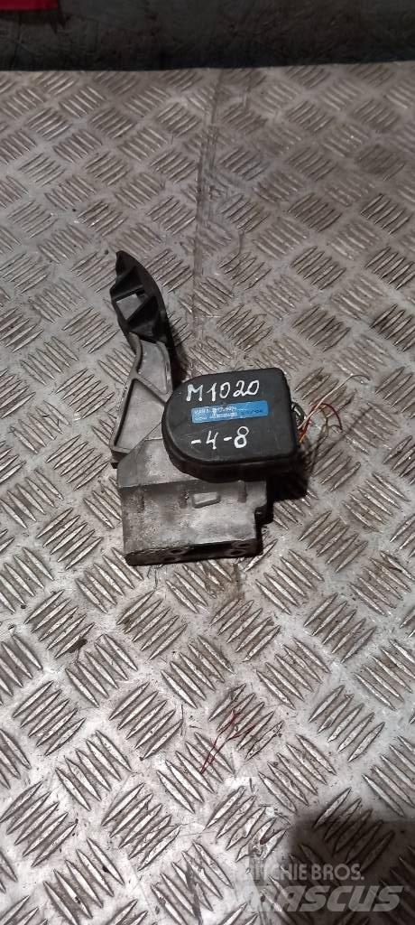 MAN TGA   81259706094 Kabinler