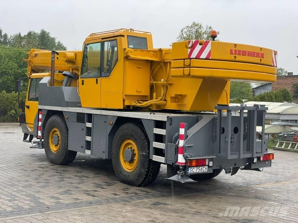 Liebherr LTM 1030/2 Yol-Arazi Tipi Vinçler (AT)