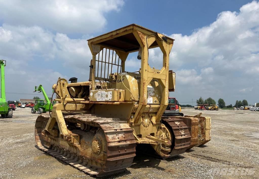 CAT 583 H Boru döşeme dozerleri