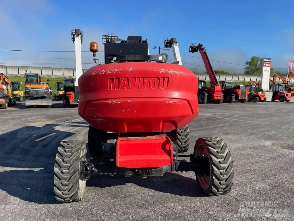 Manitou 160 ATJ Körüklü personel platformları