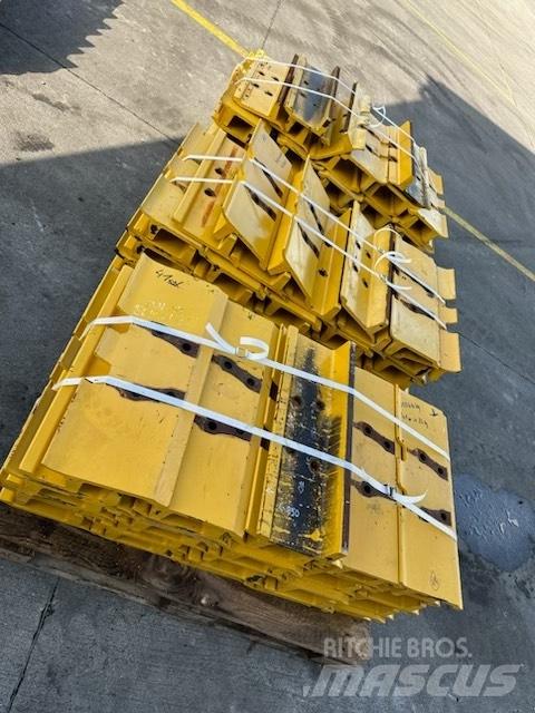 Komatsu d 85 plate Paletler