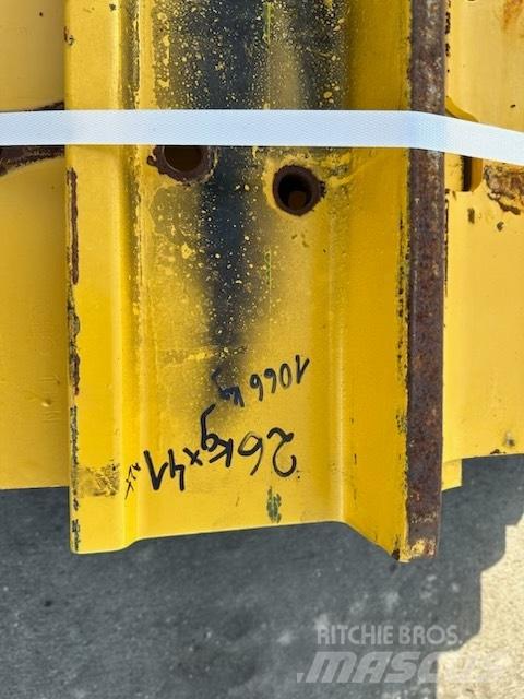 Komatsu d 85 plate Paletler