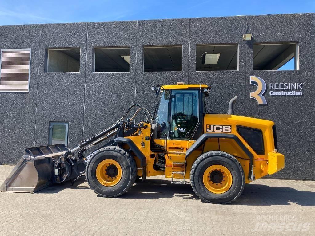JCB 437 HT HL Tekerlekli yükleyiciler