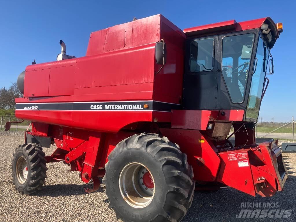 Case IH 1660 Biçerdöverler