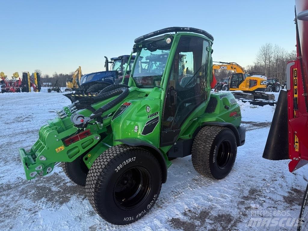 Avant 860 i Skid steer loderler