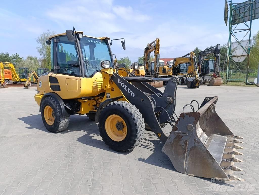 Volvo L 25 F Tekerlekli yükleyiciler