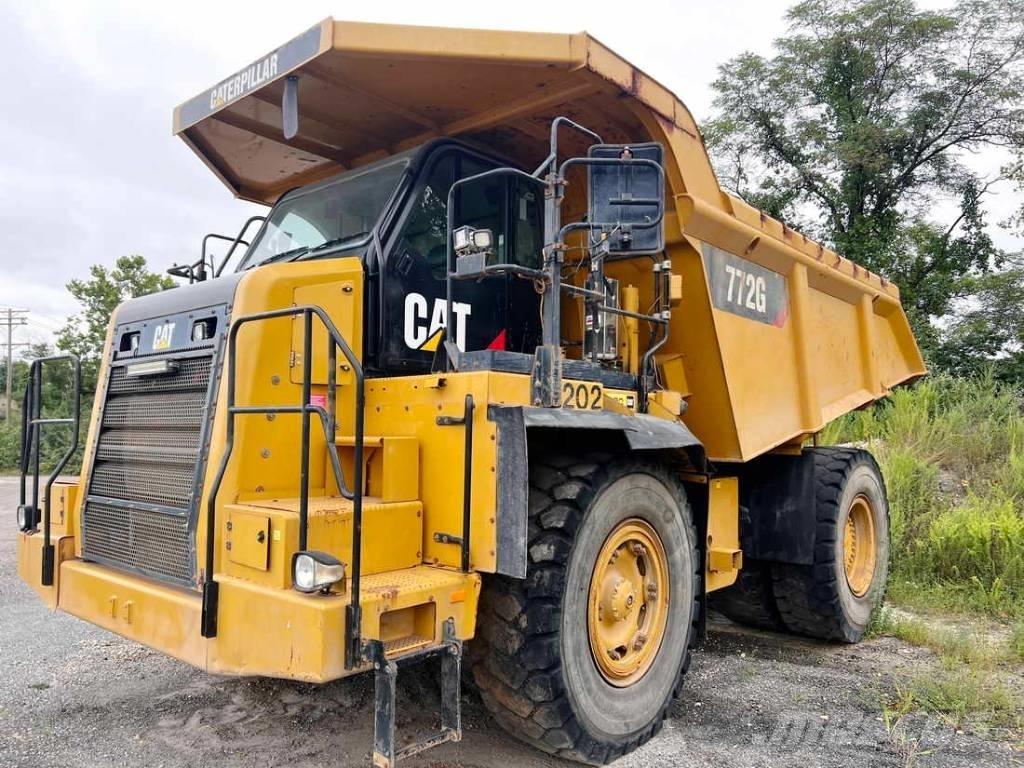 CAT 772G Belden kirma kaya kamyonu