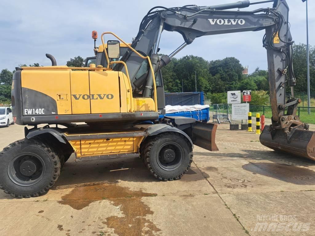 Volvo EW 140 C Lastik tekerli ekskavatörler
