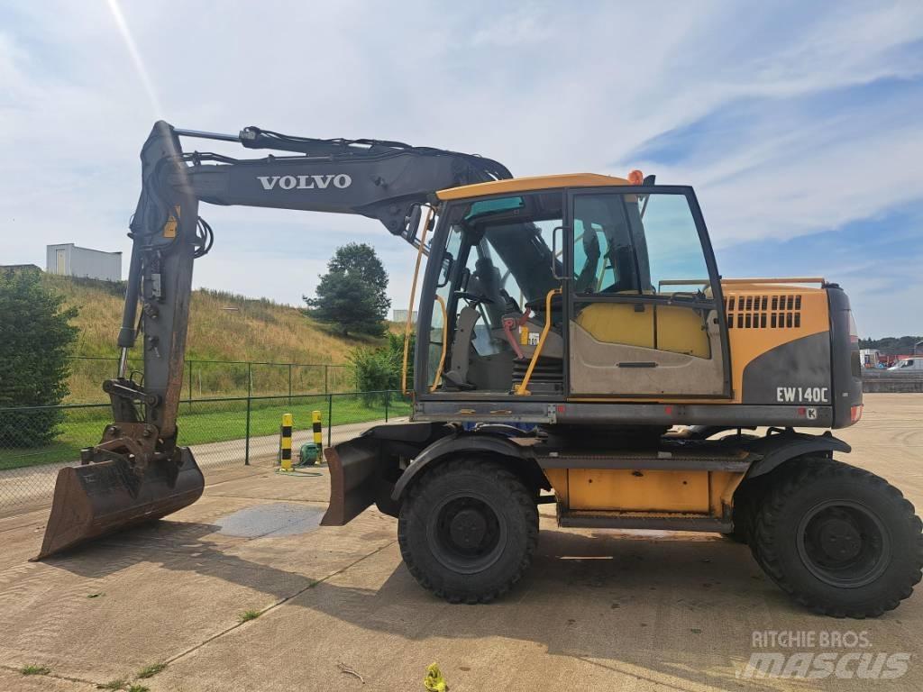 Volvo EW 140 C Lastik tekerli ekskavatörler