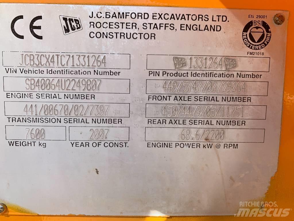 JCB 3 CX Lastik tekerli ekskavatörler