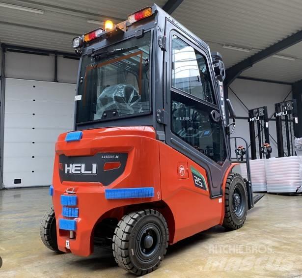 Heli CPD 30 Elektrikli forkliftler