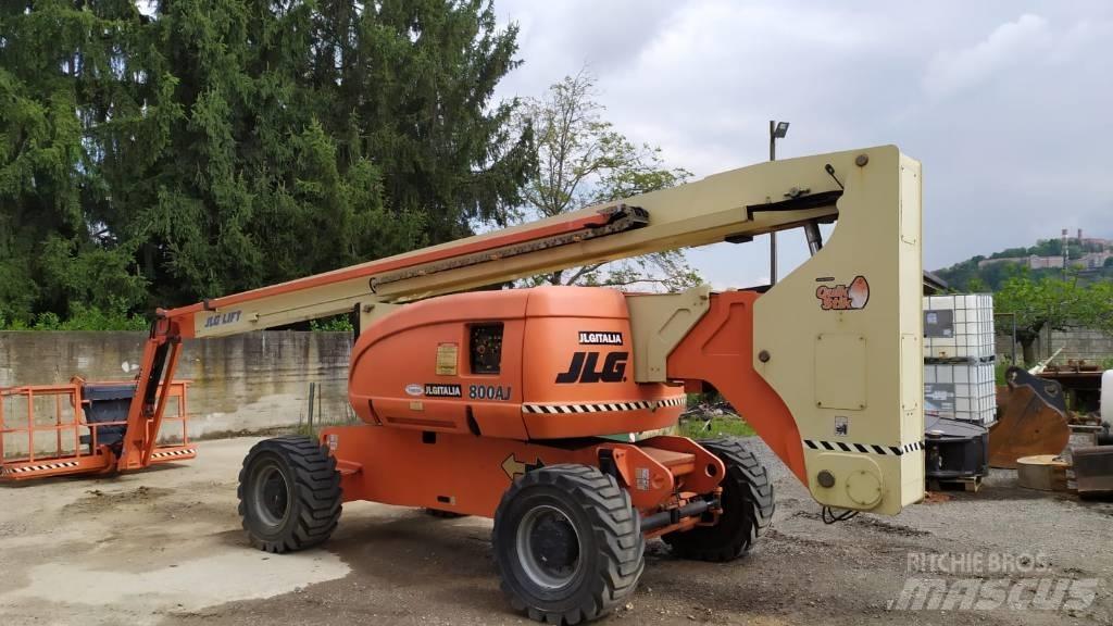 JLG 800 AJ Körüklü personel platformları