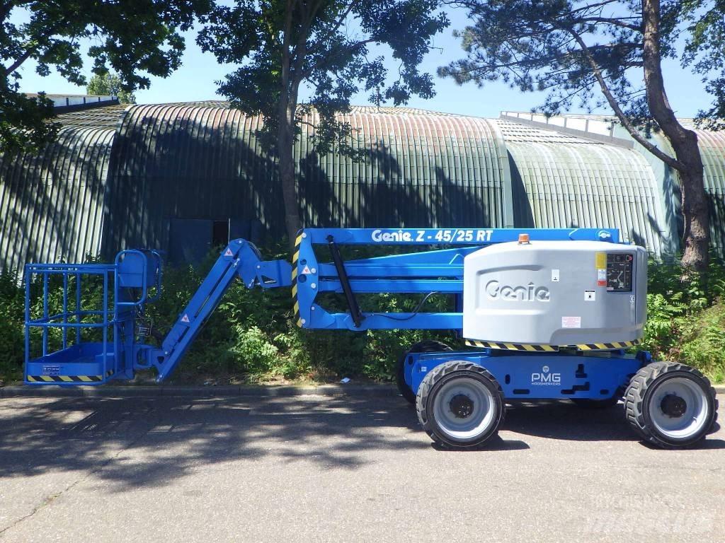 Genie Z45/25JRT Körüklü personel platformları