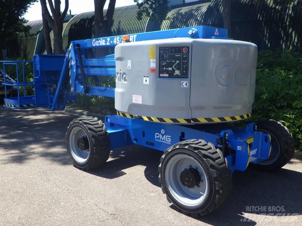 Genie Z45/25JRT Körüklü personel platformları