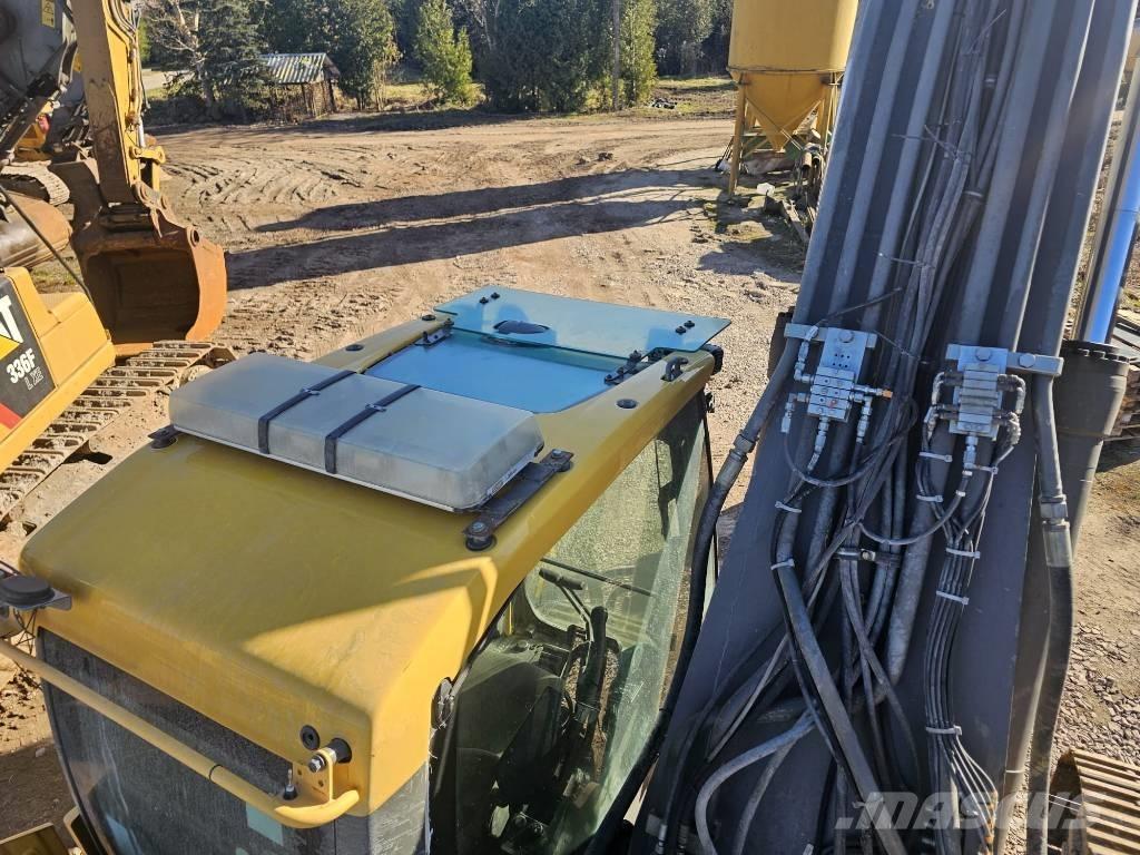 Volvo EC 300 EL Paletli ekskavatörler