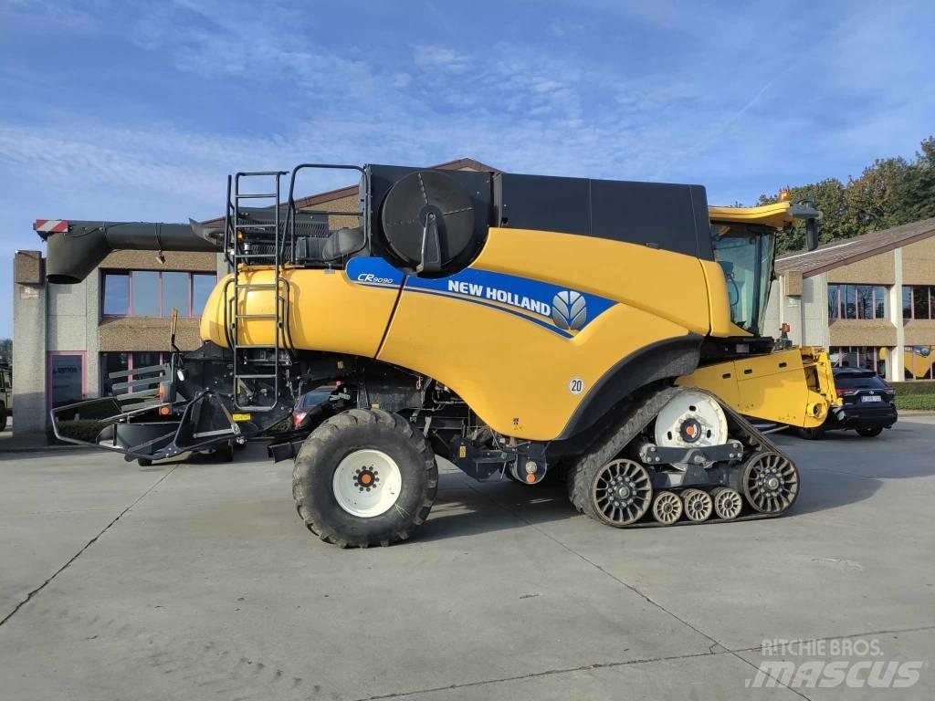 New Holland CR 9090 Biçerdöverler