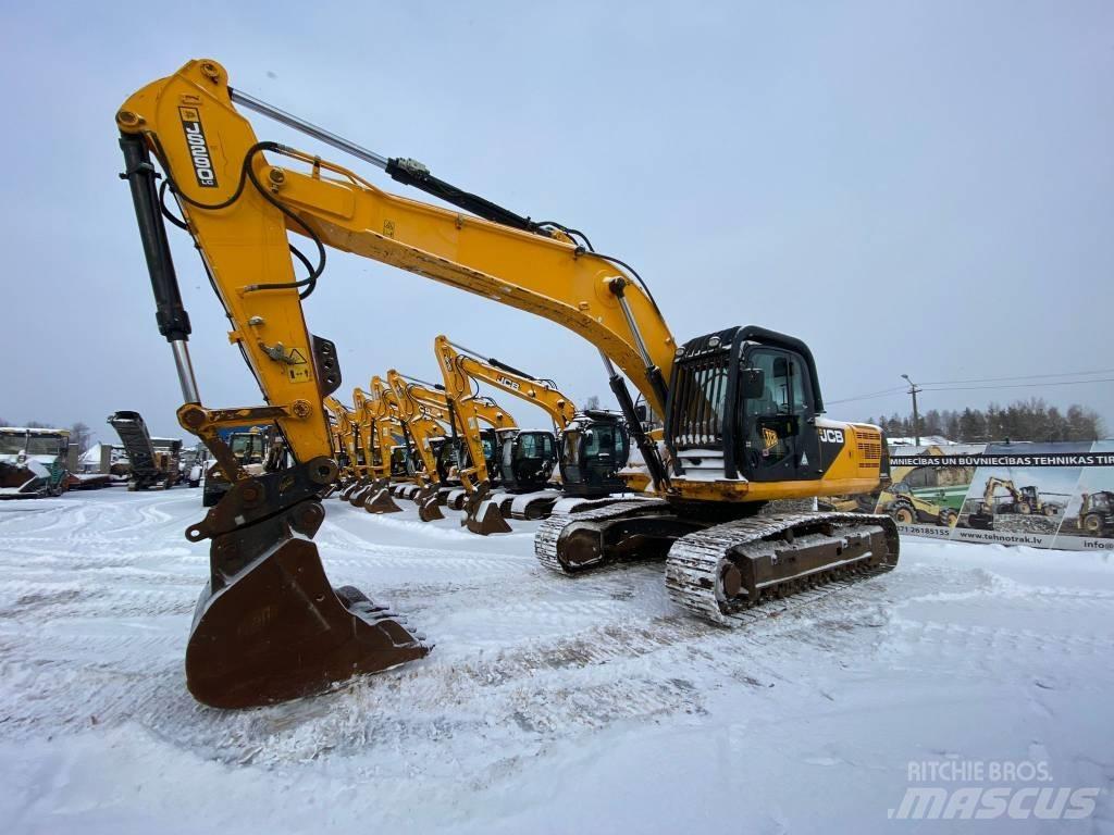 JCB JS 290 LC Paletli ekskavatörler