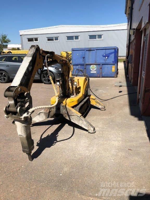 Brokk 90 Yıkım ekskavatörleri