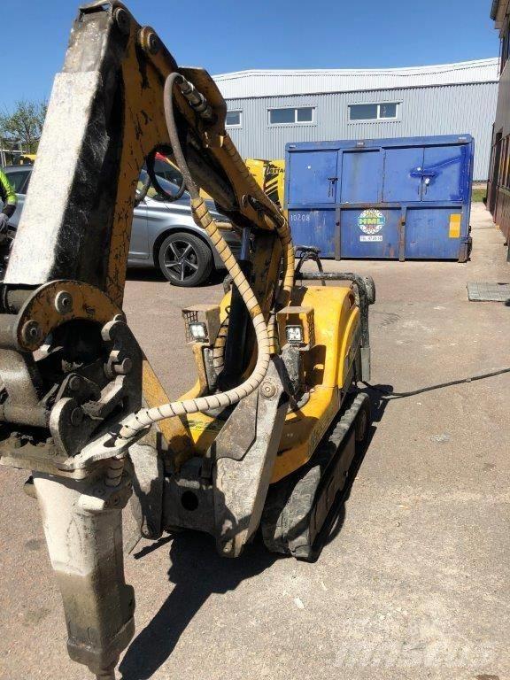 Brokk 90 Yıkım ekskavatörleri